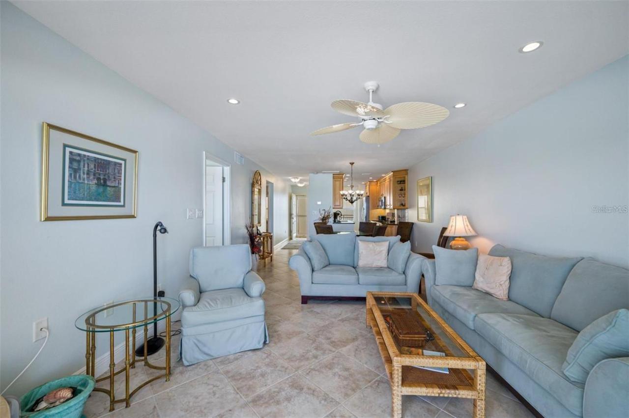 Oceanfront View Of Madeira Beach, Steps To The Beach - Madeira Norte Condo سانت بيتي بيتش المظهر الخارجي الصورة